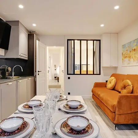 Modern - 2br 6p - Enfants-rouges Apartment *